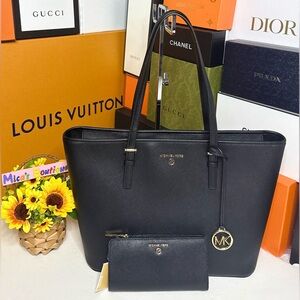 🆕MICHAEL KORS Jet Set Charm LG Tote & Wallet Sets